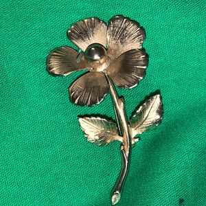 12K Gold Filled Flower Brooch Pin